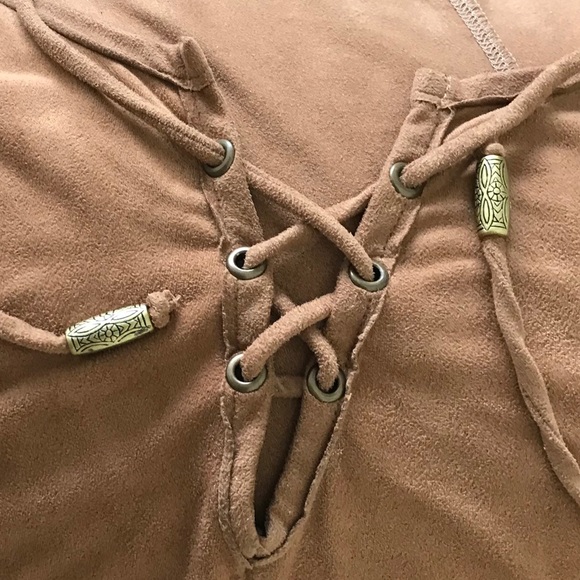 BLUE SUEDE Beautiful Boho Fringed Western Poncho. - Picture 4 of 9